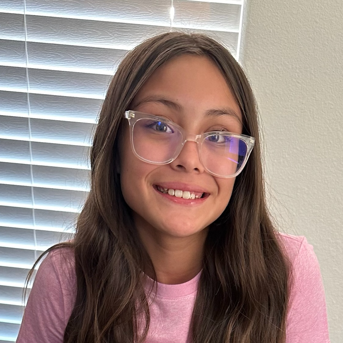 Profile of Yuliana Carrillo